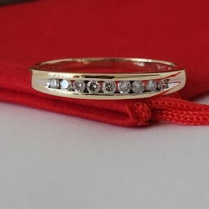 ❤️14k Size 8.5 Lovely Solid Yellow Gold Genuine Diamonds Band Ring! 👌🎁